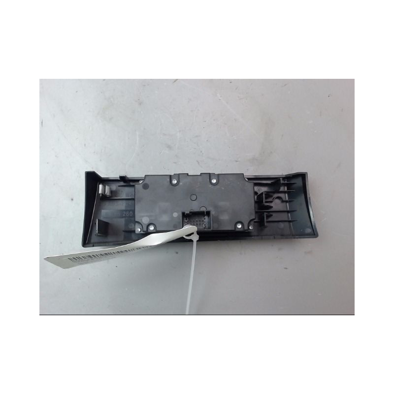 INTERIEUR COMMANDE PHARES BMW SERIE 5 TOURING (E61) 2004-