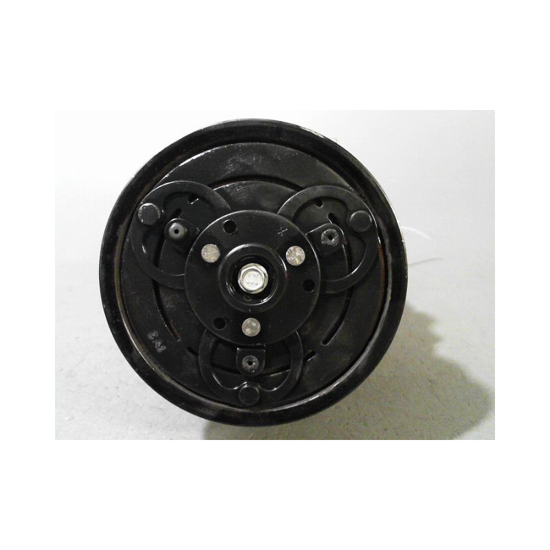 COMPRESSEUR AIR CONDITIONNE DACIA DUSTER 2010-