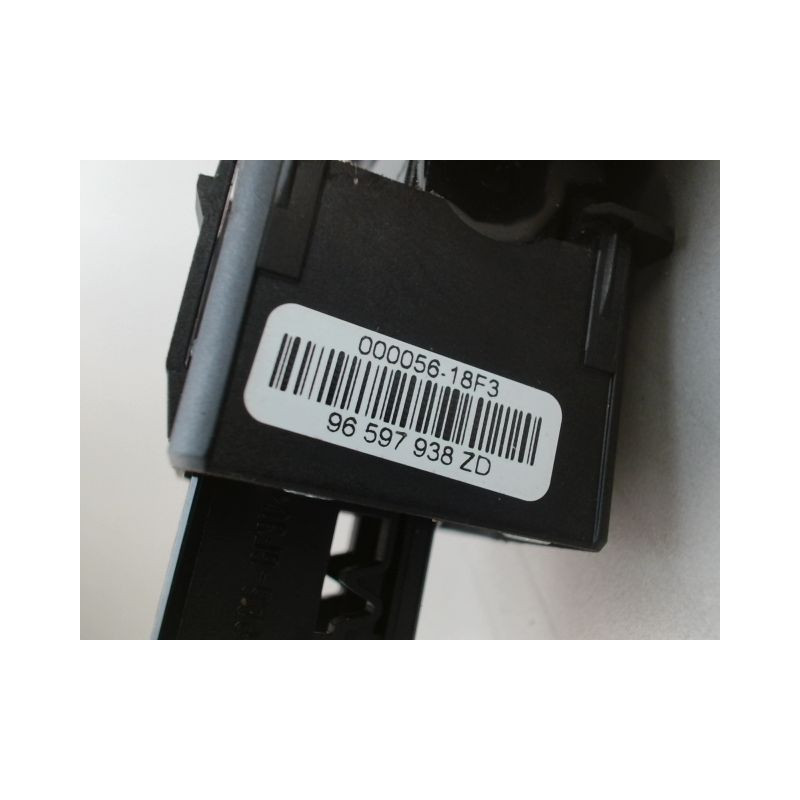 INTERIEUR COMMANDE FREIN A MAIN CITROEN C4