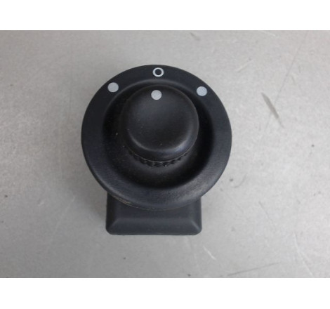 COMMANDE RETROVISSEUR EXT ELECTRIQUE