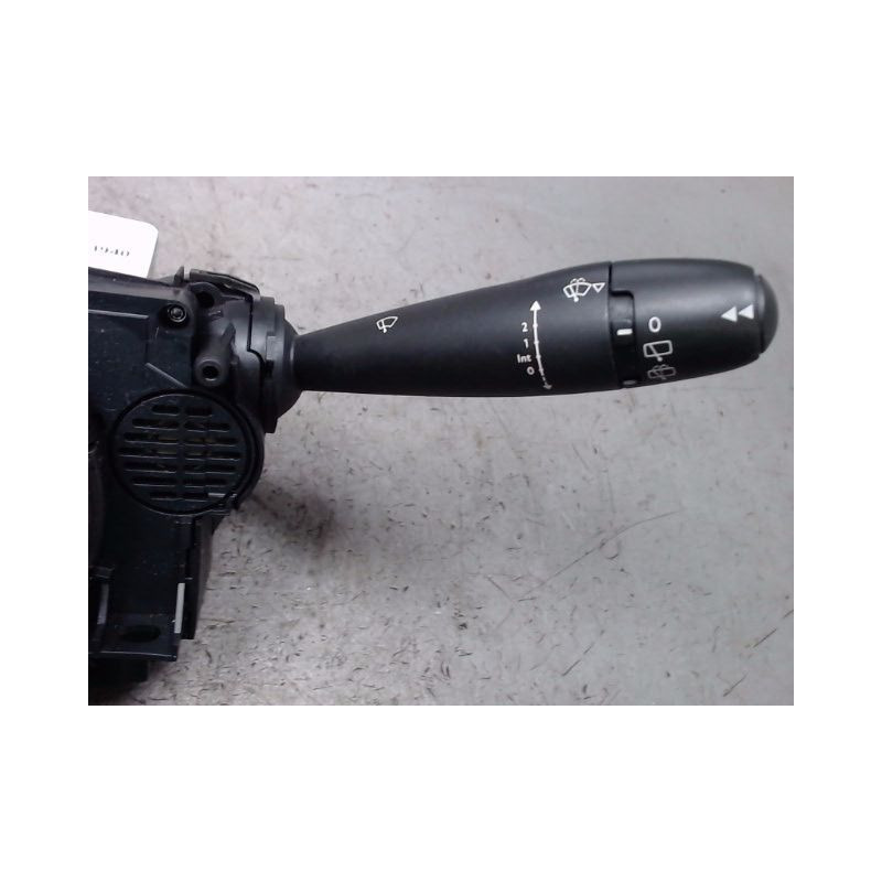 BLOC COMMODOS CITROEN C4 2010-