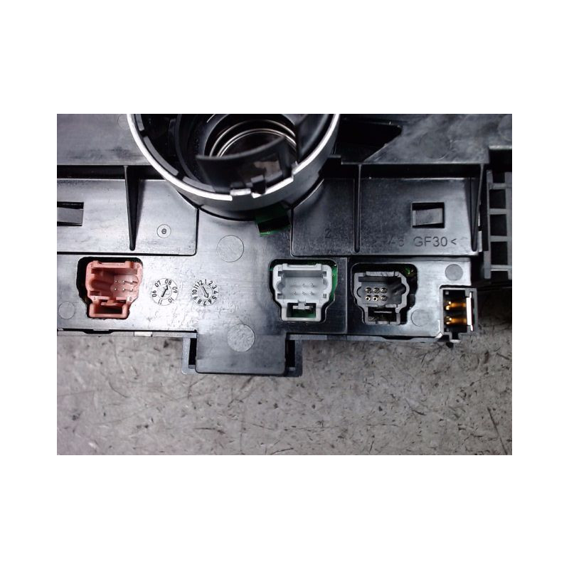 BLOC COMMODOS PEUGEOT 308 2007-