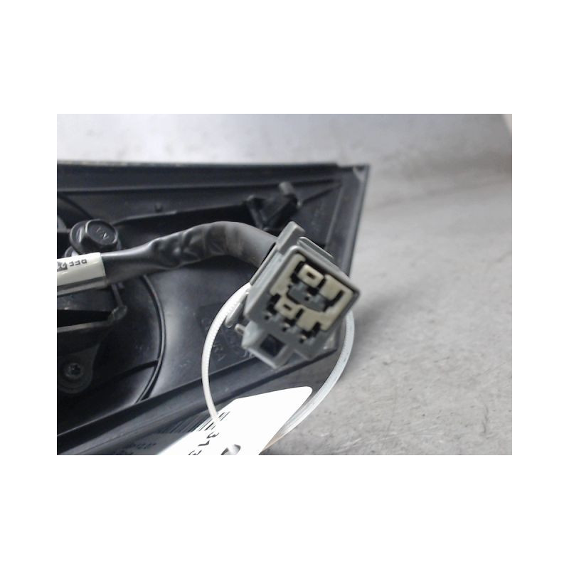 RETROVISEUR EXTERIEUR ELECTRIQUE GAUCHE FORD FOCUS 05-07