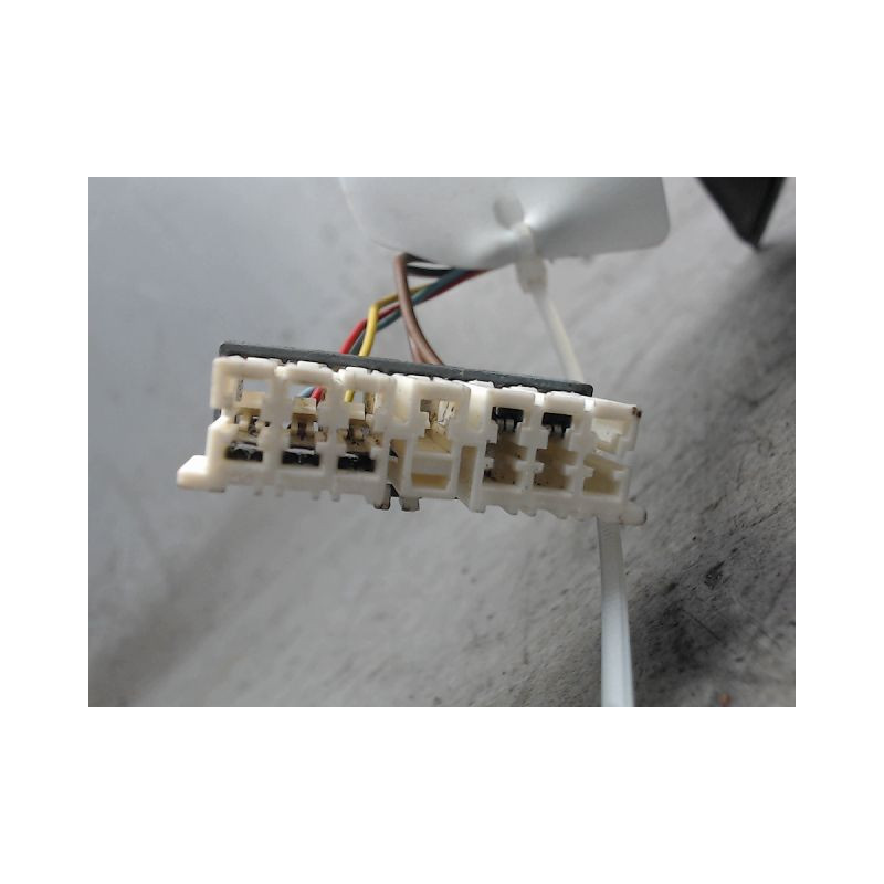 RETROVISEUR EXTERIEUR ELECTRIQUE GAUCHE PEUGEOT 406 99-04