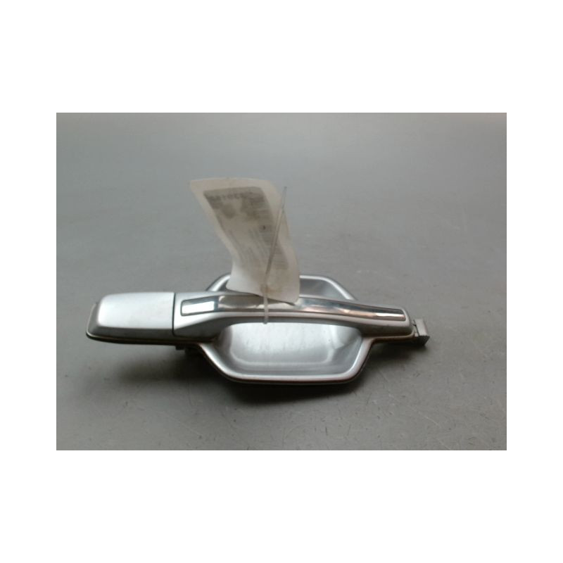 POIGNEE EXTERIEURE PORTE ARRIERE DROIT MITSUBISHI PAJERO 2003-