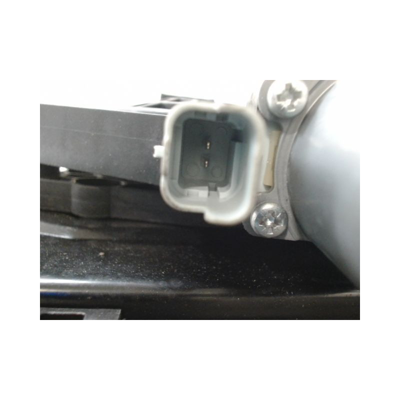 MECANISME+MOTEUR LEVE-GLACE AVANT DROIT NISSAN PULSAR