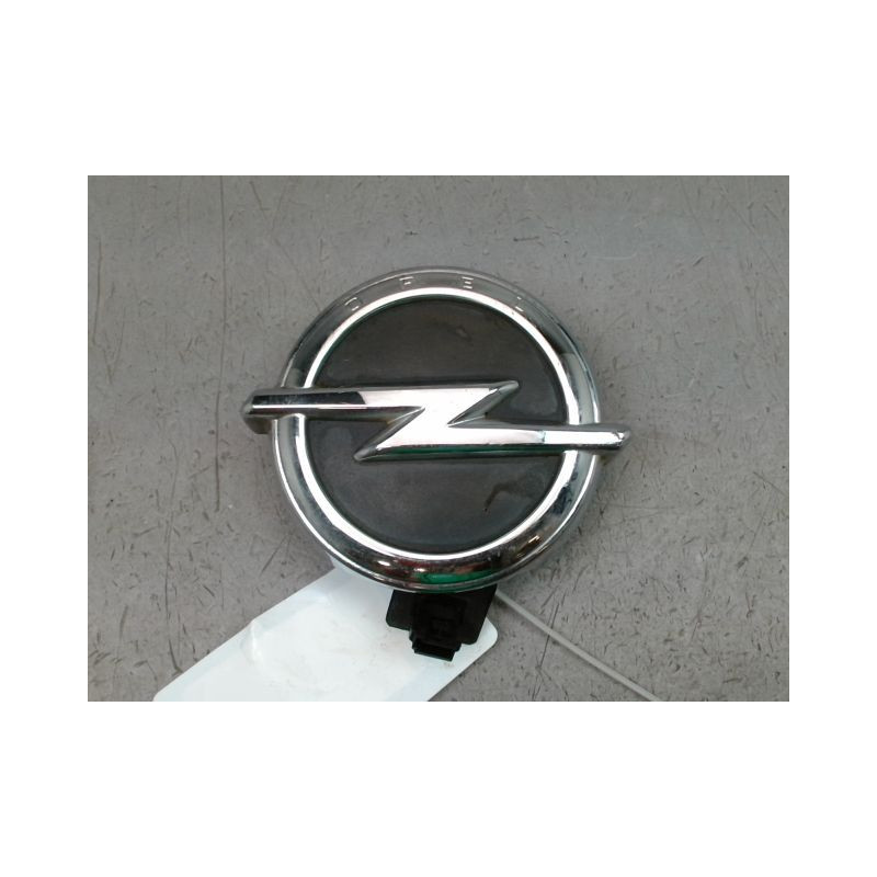 POIGNEE EXTERIEURE HAYON OPEL CORSA 2010-