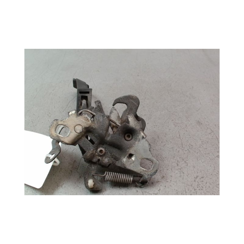 SERRURE CAPOT CITROEN DS5