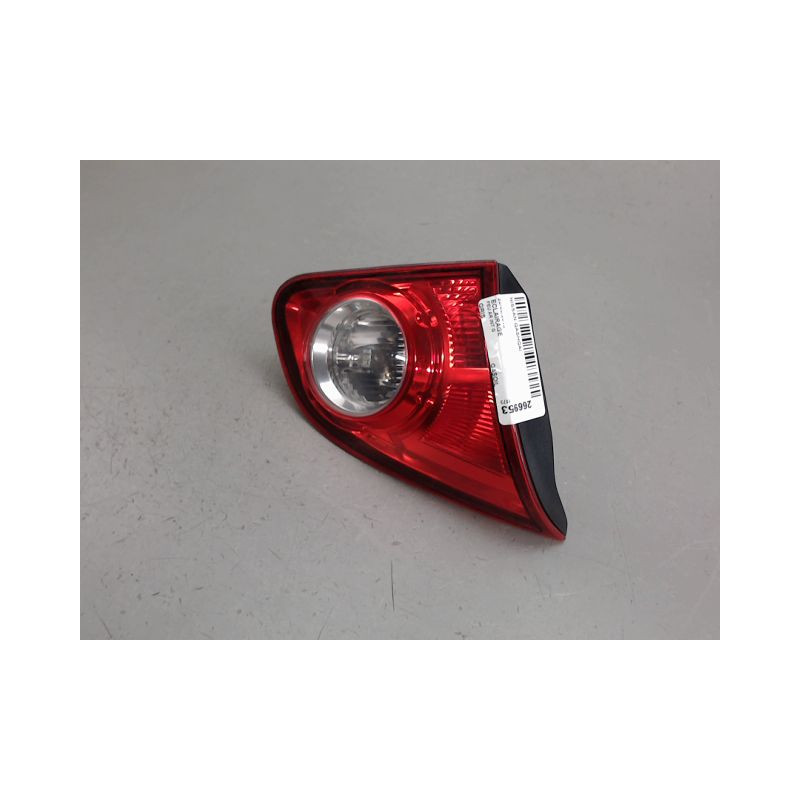 FEU ARRIERE INTERIEUR GAUCHE NISSAN QASHQAI