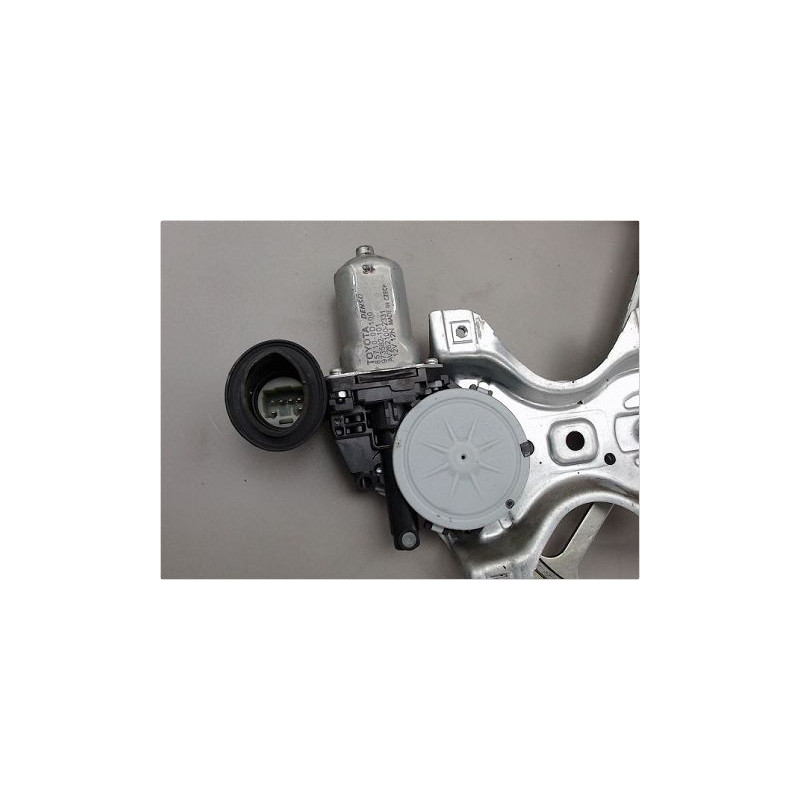 MECANISME LEVE-GLACE AVANT DROIT TOYOTA YARIS