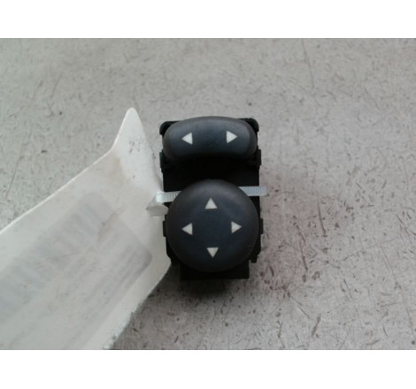 COMMANDE RETROVISSEUR EXT ELECTRIQUE