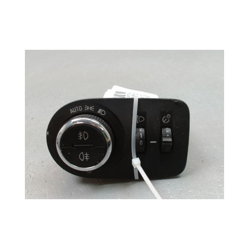 INTERIEUR COMMANDE PHARES OPEL ASTRA BREAK 2004-