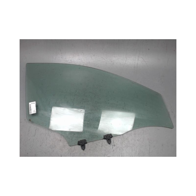 GLACE PORTE AVD NISSAN QASHQAI