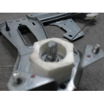 MECANISME LEVE-GLACE AVANT DROIT CITROEN C1 3P