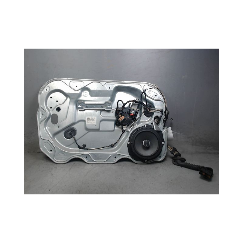 MECANISME+MOTEUR LEVE-GLACE AVANT GAUCHE FORD FOCUS 2008-