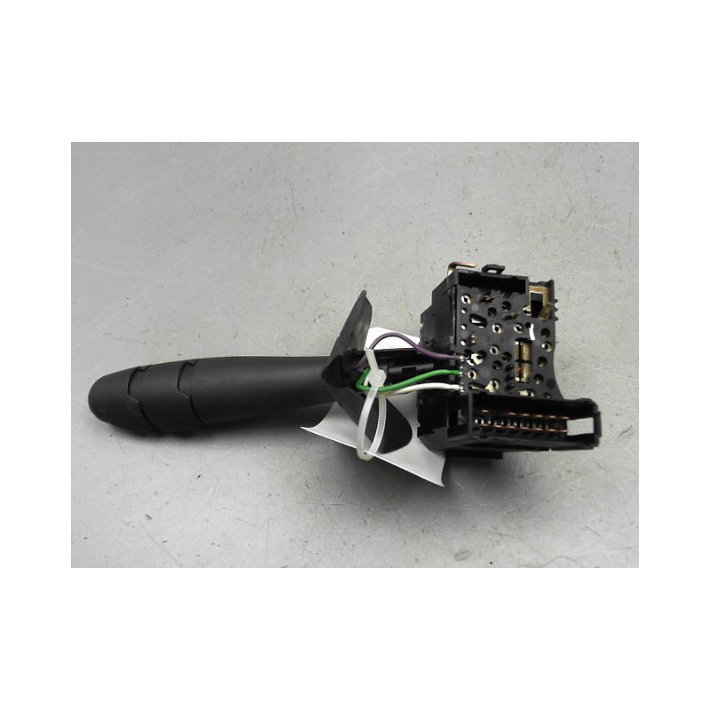 COMMANDE ECLAIRAGE RENAULT CLIO II Phase 2 2001-2006