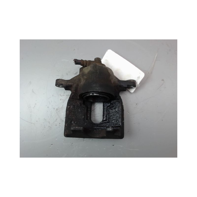 ETRIER DE FREIN AVANT GAUCHE TOYOTA AURIS I Phase 1 2007-2010