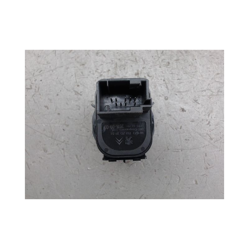 COMMANDE RETROVISSEUR EXTERIEUR ELECTRIQUE CITROEN C3