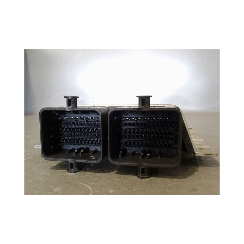 CALCULATEUR MOTEUR FIAT PANDA