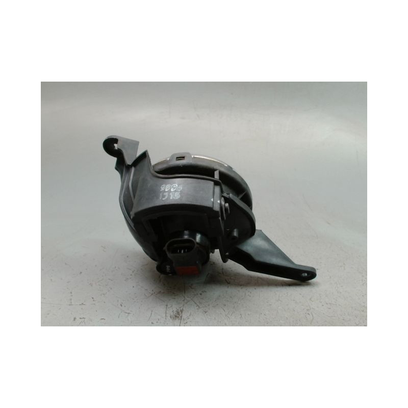 PHARE ANTIBROUILLARD AVANT GAUCHE CHEVROLET CRUZE BERL. 2009-...