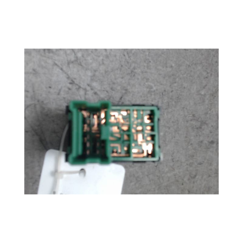 COMMANDE RETROVISSEUR EXTERIEUR ELECTRIQUE NISSAN QASHQAI