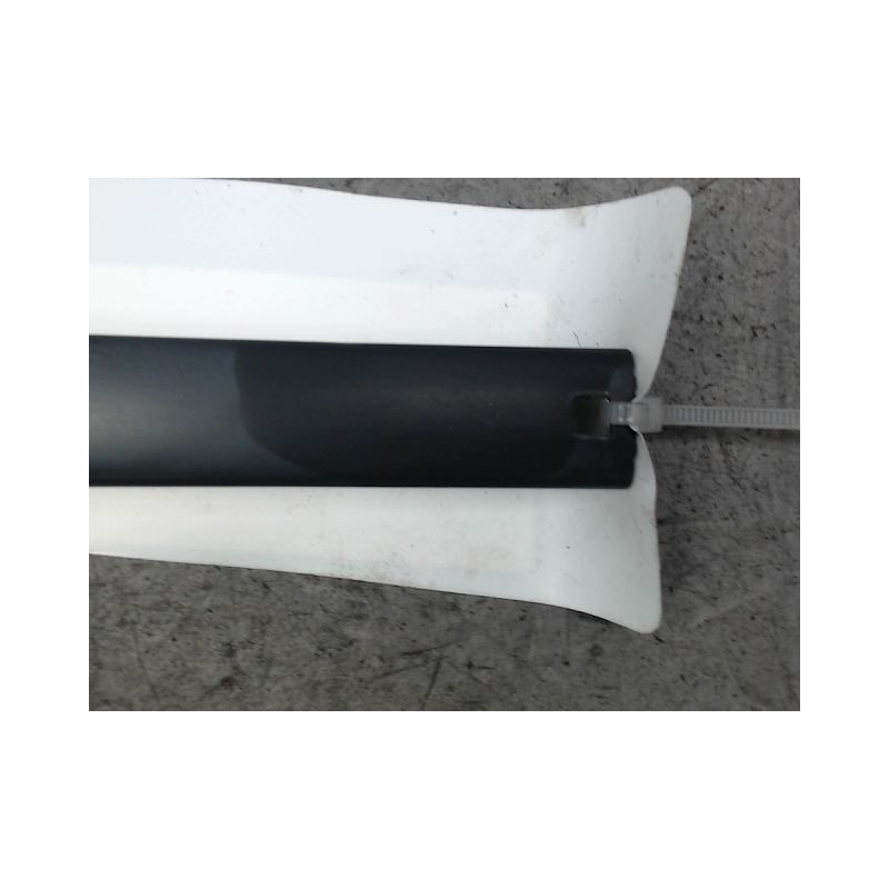 BRAS ESSUIE-GLACE ARRIERE VOLKSWAGEN FOX