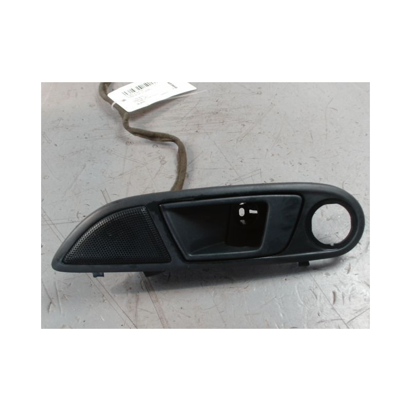POIGNEE INTERIEURE PORTE AVANT GAUCHE FORD FIESTA 2005-