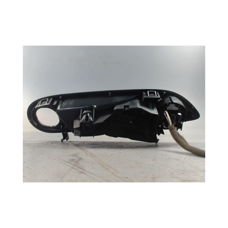 POIGNEE INTERIEURE PORTE AVANT GAUCHE FORD FIESTA 2005-