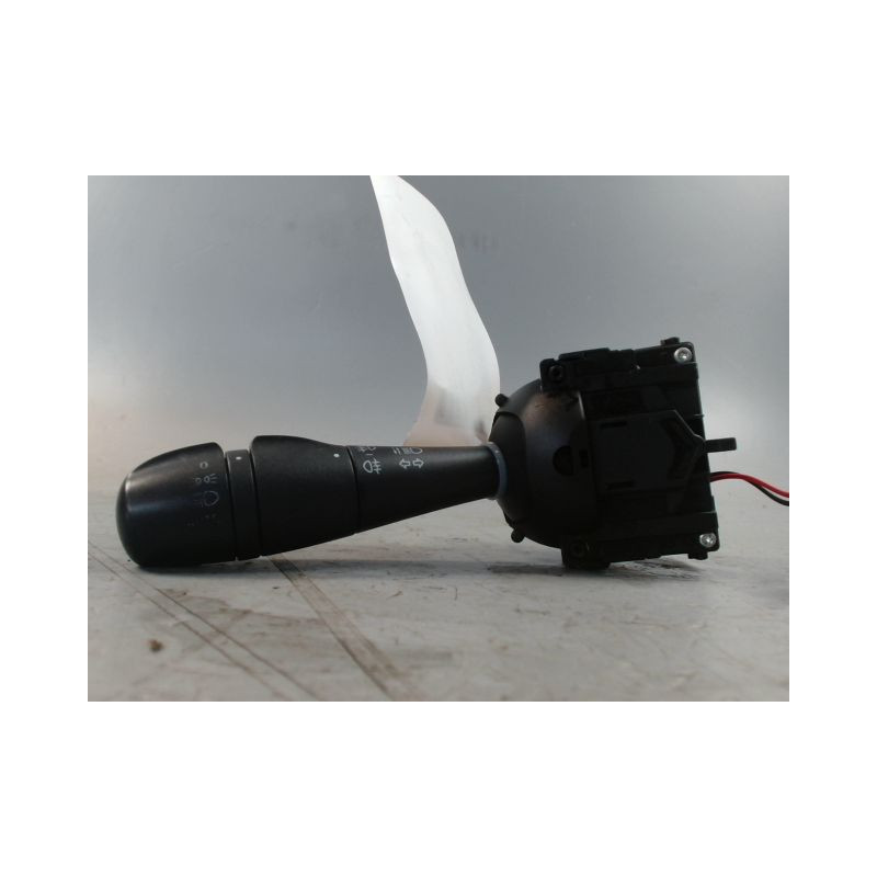COMMANDE CLIGNOTANT SMART FORFOUR