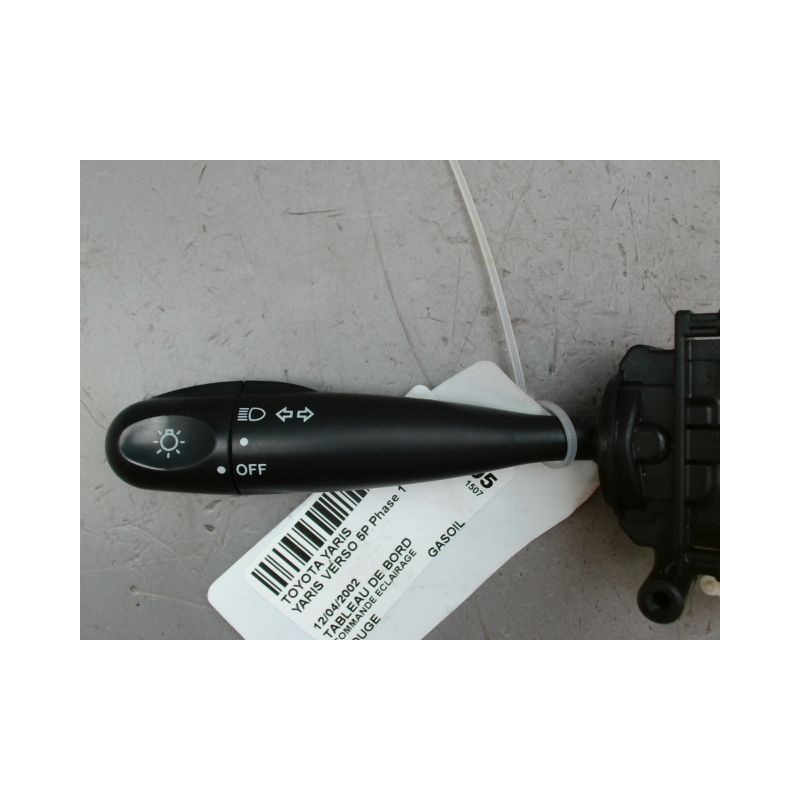 COMMANDE ECLAIRAGE TOYOTA YARIS VERSO Phase 1 1999-2003