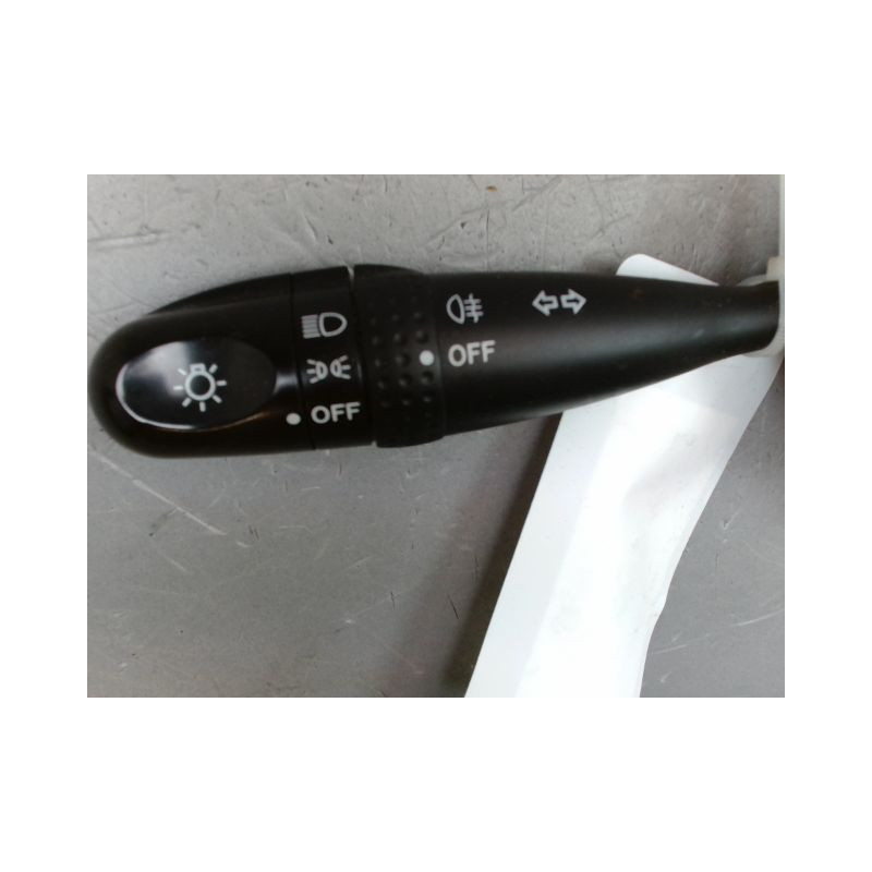 COMMANDE ECLAIRAGE SUZUKI SWIFT III 2005-2011