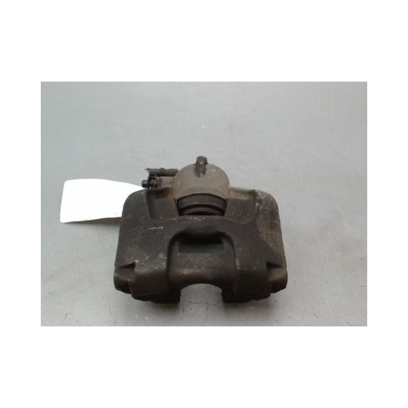 ETRIER DE FREIN AVANT DROIT FIAT CROMA 2005-