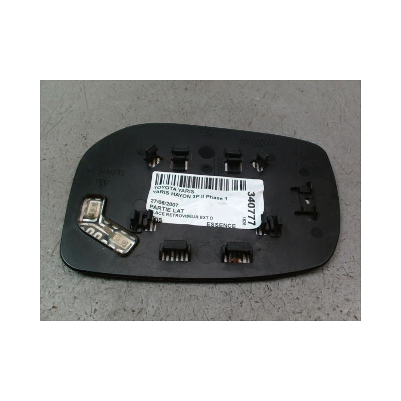 GLACE RETROVISEUR EXT D TOYOTA YARIS II Phase 1 2005-2009