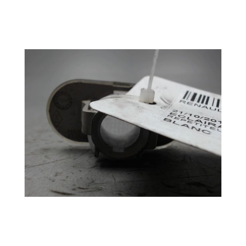 REPETITEUR AILE DROIT RENAULT TWINGO