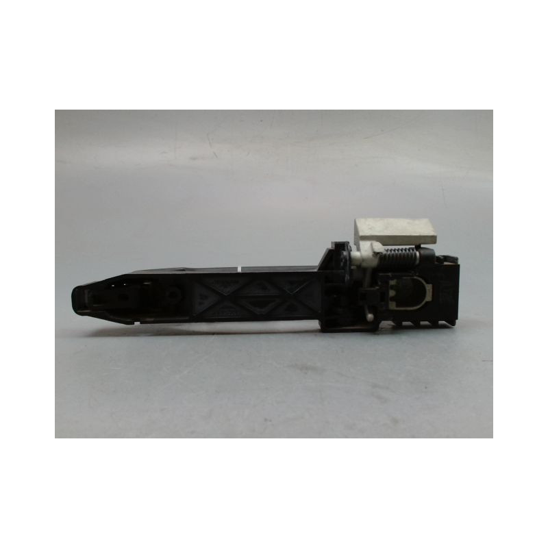 POIGNEE EXTERIEURE PORTE AVANT DROIT NISSAN QASHQAI BREAK I Phase 1 2007-2010