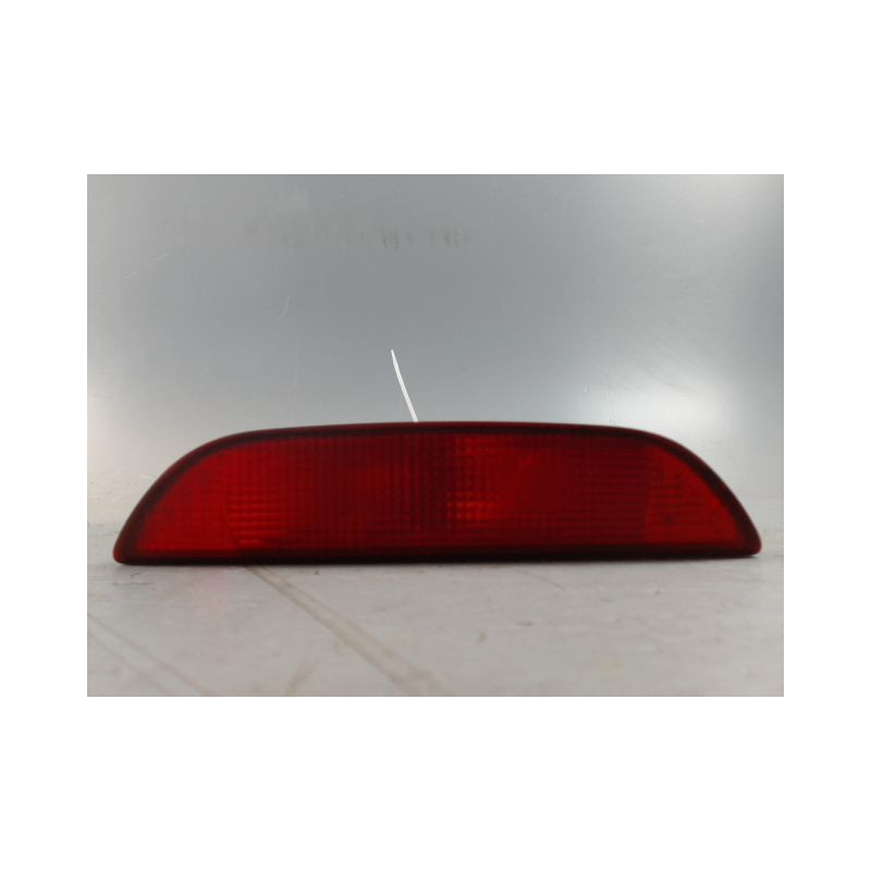 FEU BROUILLARD CENTRAL ARRIERE NISSAN NOTE