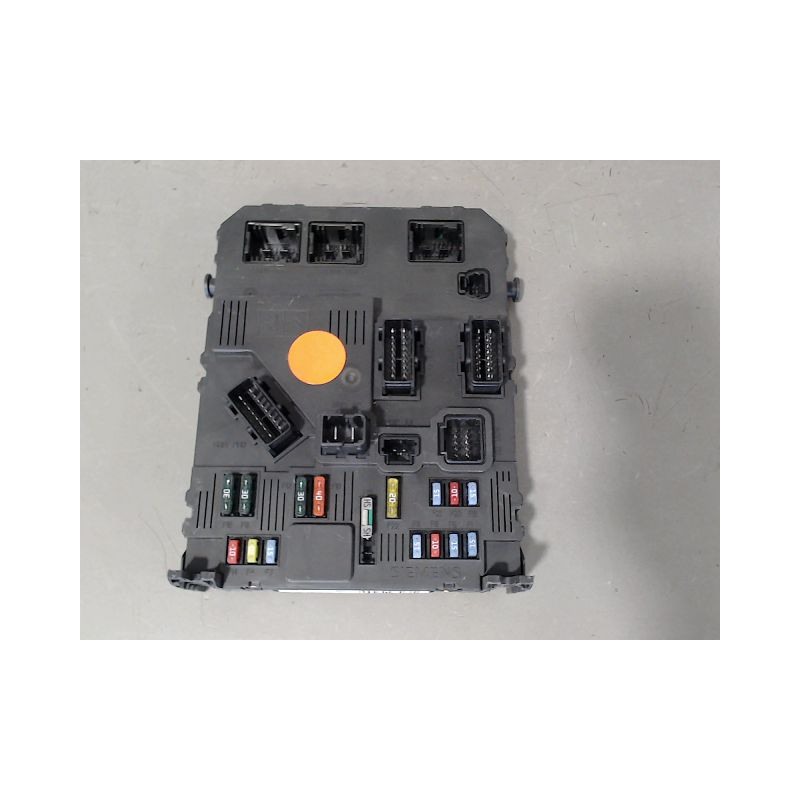 BOITIER GESTION HABITACLE PEUGEOT 206 3P
