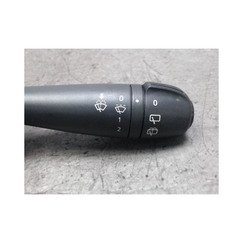 COMMANDE ESSUIE GLACE RENAULT TWINGO