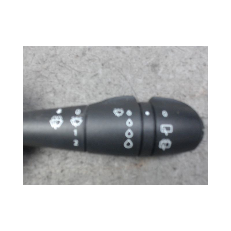 COMMANDE ESSUIE GLACE RENAULT CLIO