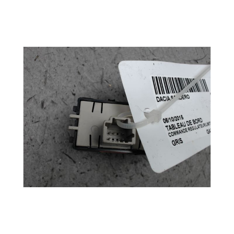 COMMANDE REGULATEUR/LIMITATEUR VITESSE DACIA SANDERO