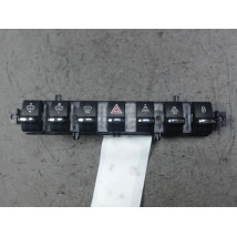 BOUTON DE WARNING PEUGEOT 3008 2009-