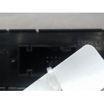 BOUTON DE WARNING PEUGEOT 3008 2009-