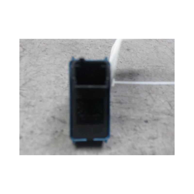 BOUTON COMMANDE TOIT OUVRANT PEUGEOT 3008 2009-