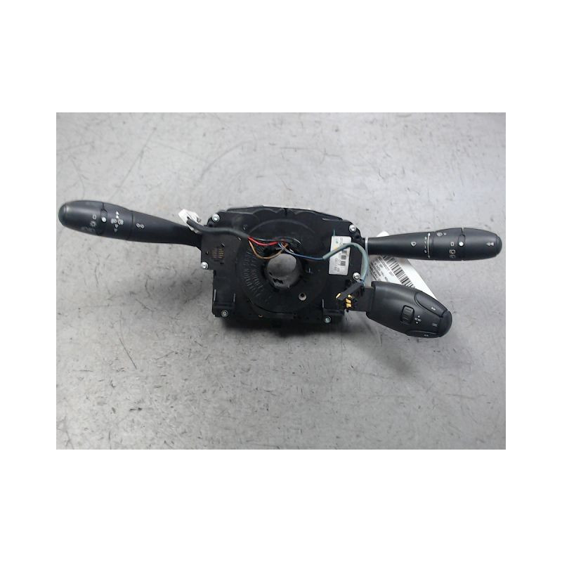 BLOC COMMODOS PEUGEOT 207 5P