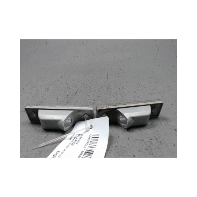 ECLAIREUR PLAQUE DE POLICE CHEVROLET SPARK