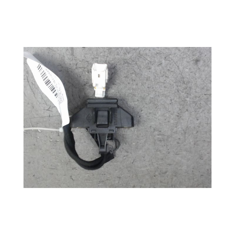 SERRURE HAYON  RENAULT CLIO II PH.2 01-06