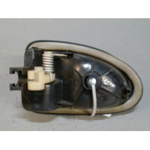 POIGNEE INTERIEURE PORTE AVANT DROIT RENAULT CLIO II PH.2 01-06
