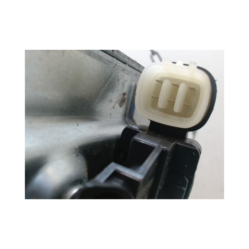 MECANISME+MOTEUR LEVE-GLACE ARRIERE GAUCHE MITSUBISHI PAJERO 2003-