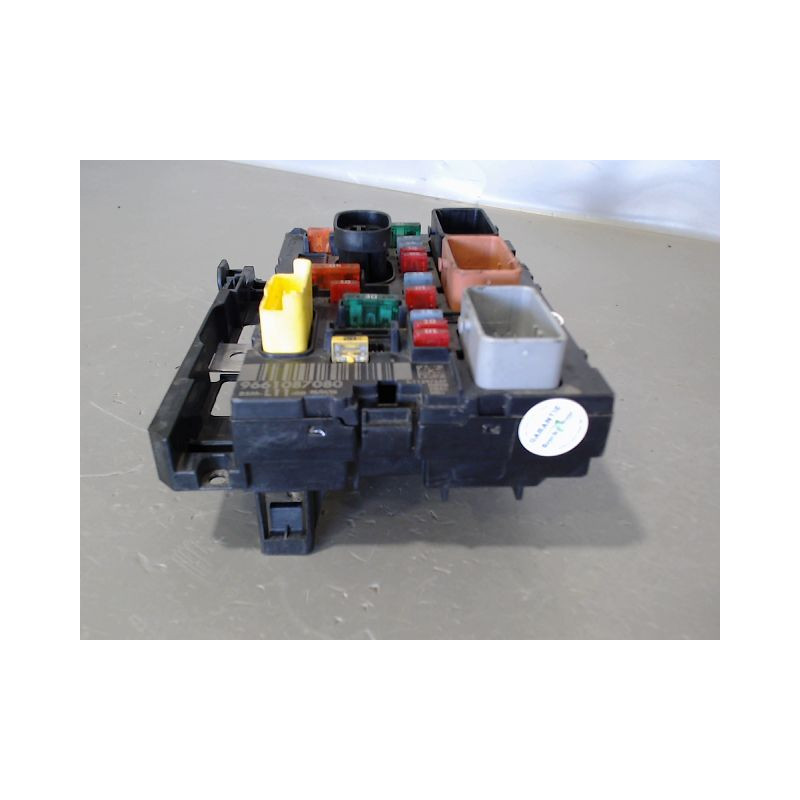 BOITE A FUSIBLES PEUGEOT 307 CC 2005-