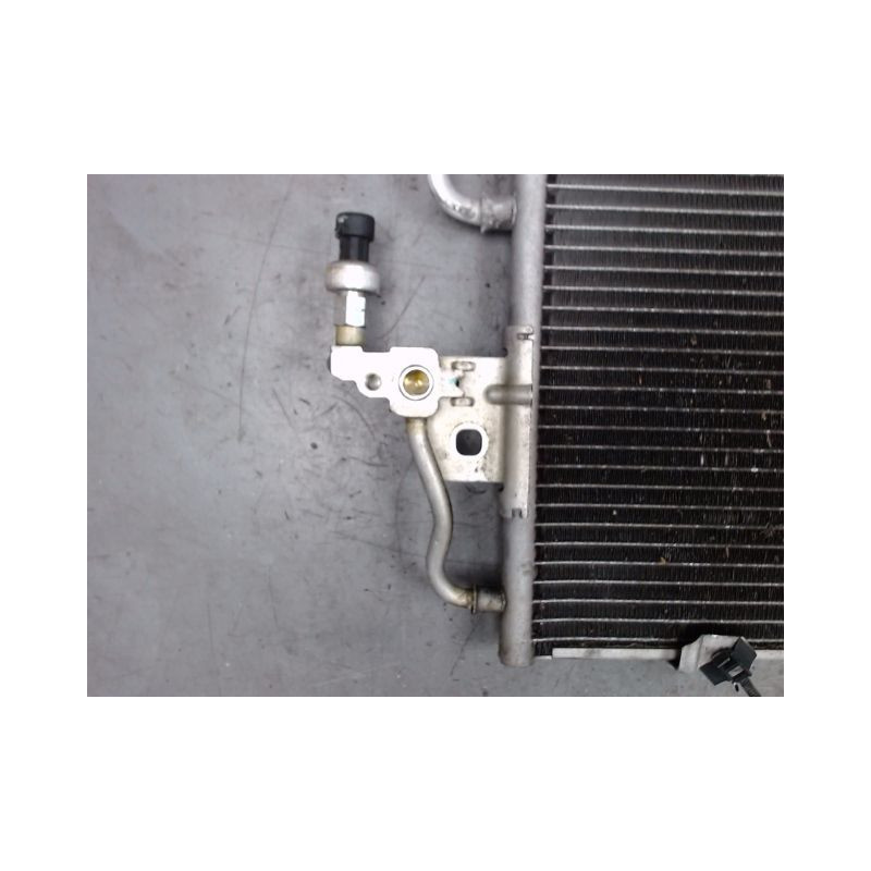 CONDENSEUR CLIMATISATION OPEL ZAFIRA